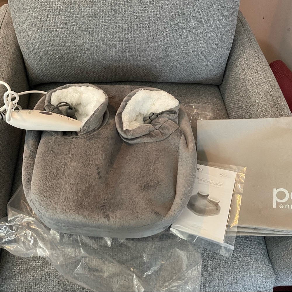 Pure Gray Heated Foot Warmer NWT